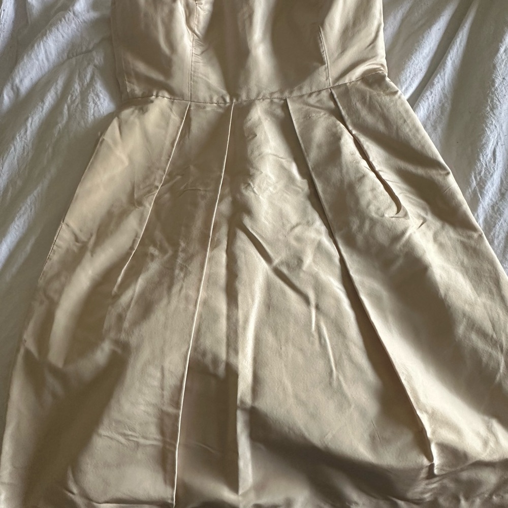 Elegant Cream Sleeveless Dress